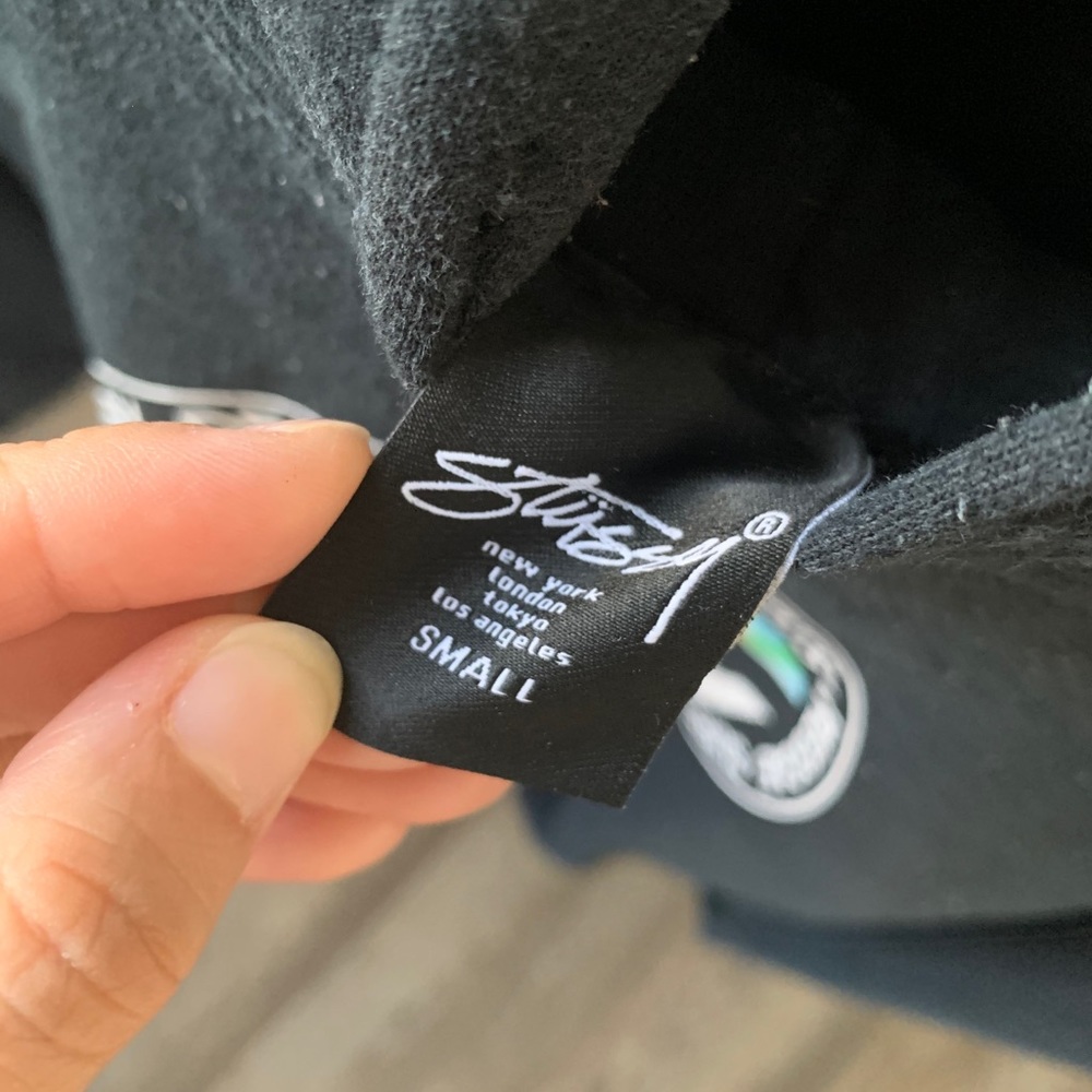 Stussy Hoodie - Picture 2 of 3